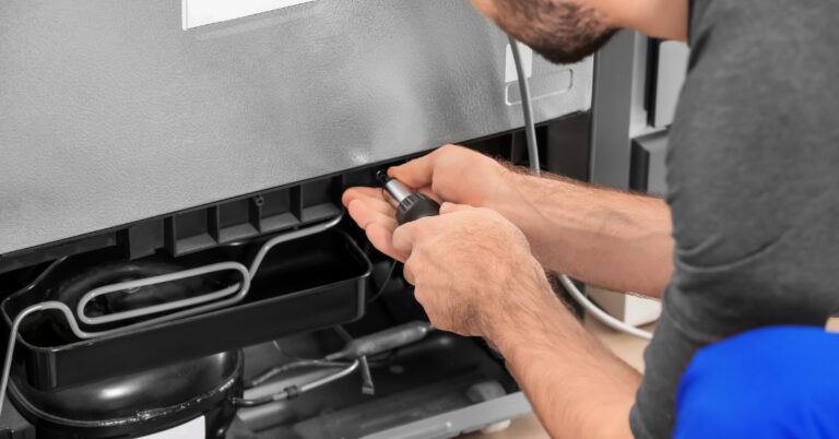Refrigeração em Curitiba | Assistência Perto de Mim instalacao de equipamentos